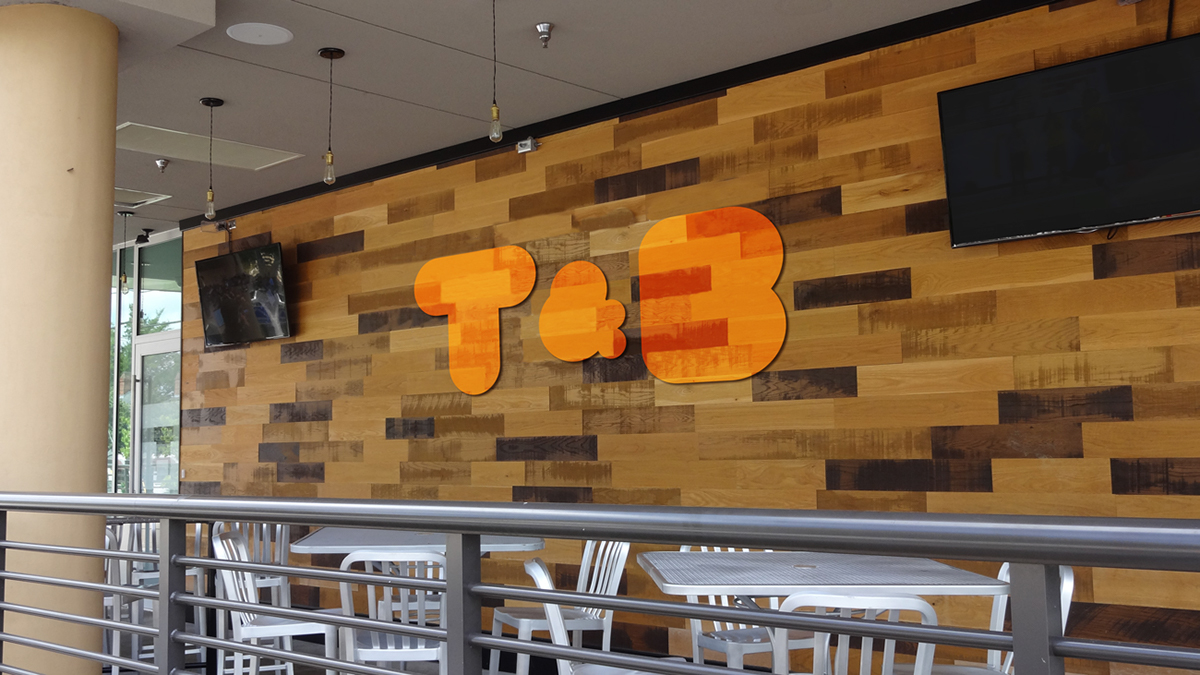 芝加哥Toast & Bacon餐廳視覺識(shí)別設(shè)計(jì)