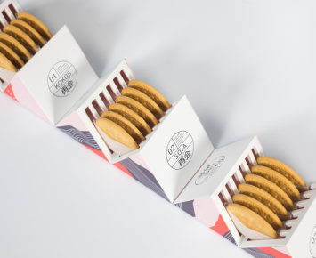 會動的餅干創意包裝盒設計?。。?></div>
          <div   id=