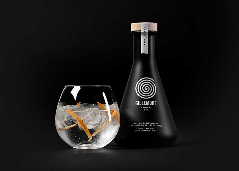 神奇松子酒瓶型包裝設(shè)計(jì),全新視覺(jué)體驗(yàn)