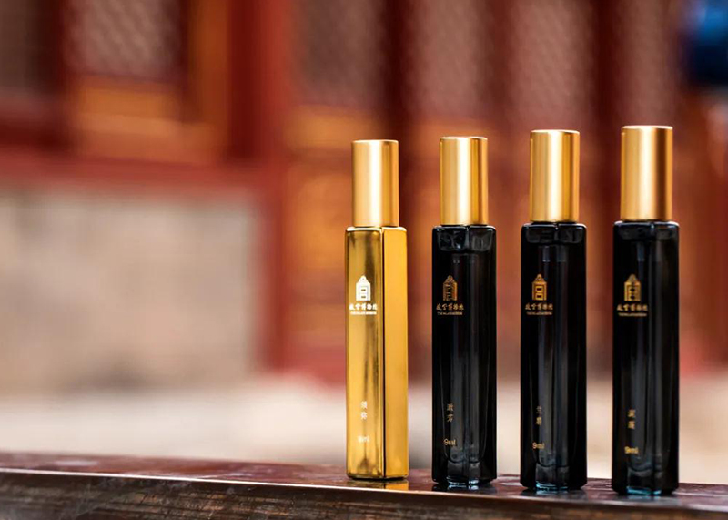 故宮的香水文創(chuàng)包裝,比大牌香水更“香”?!
