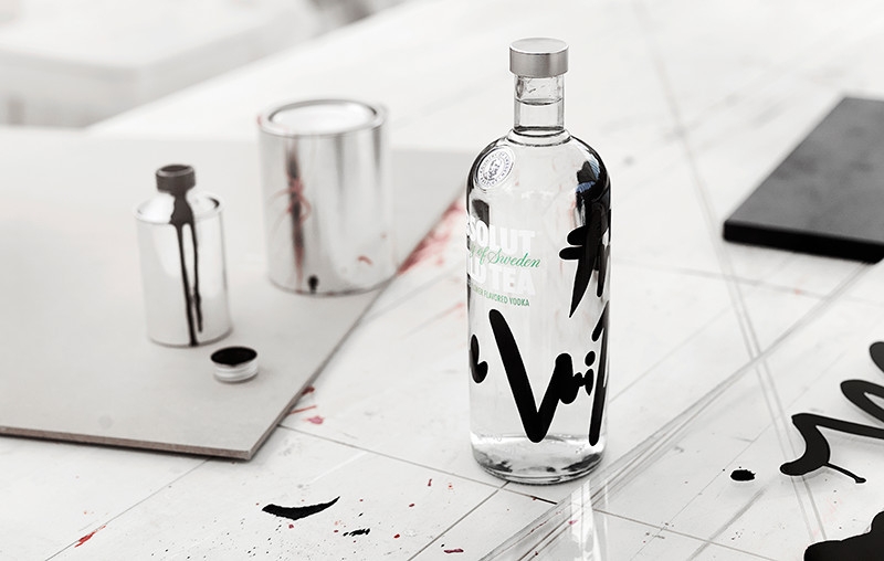 脫離于定向思維的絕對伏特加酒水品牌包裝設(shè)計(jì)