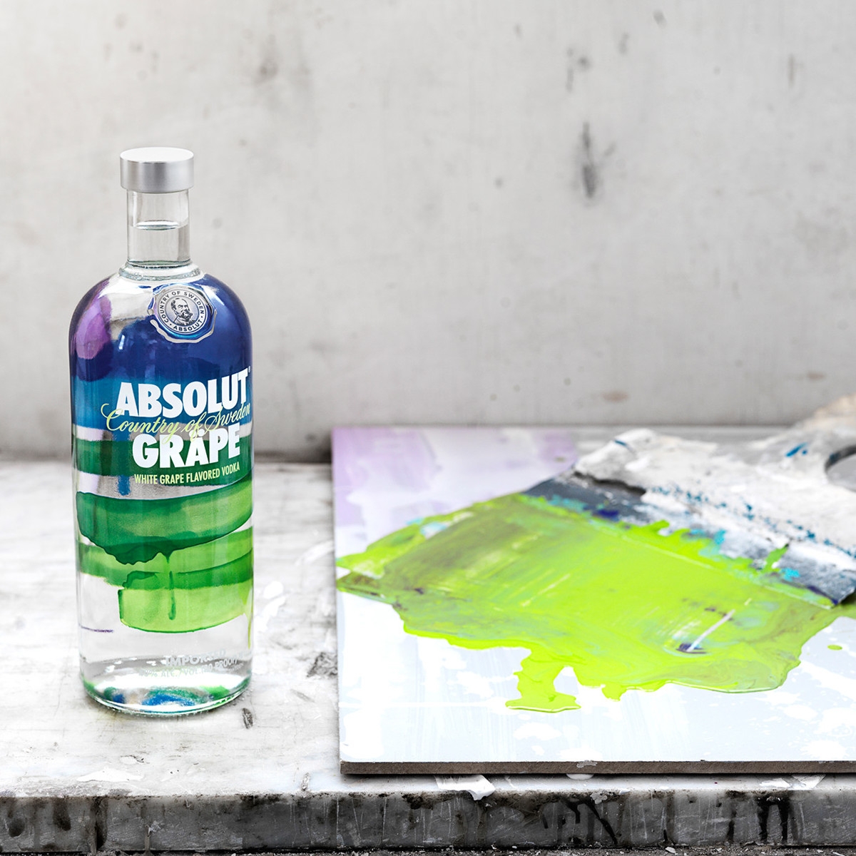 脫離于定向思維的絕對伏特加酒水品牌包裝設(shè)計(jì)