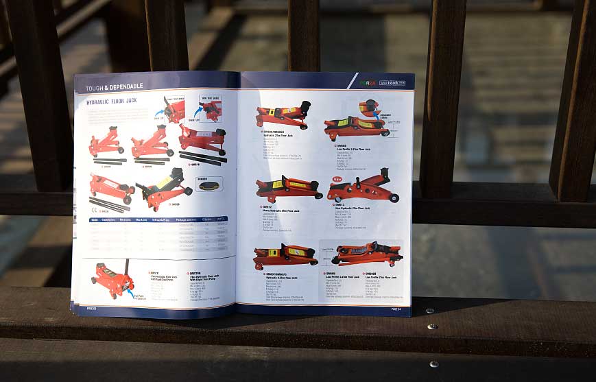 進(jìn)出口公司產(chǎn)品冊(cè)設(shè)計(jì)